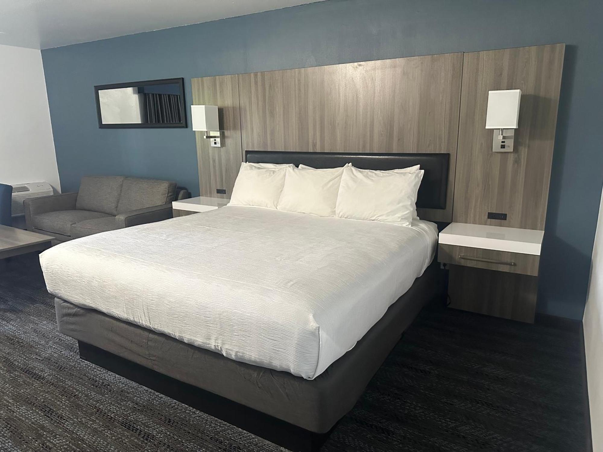 Oyster Bay Inn & Suites Bremerton Exteriör bild